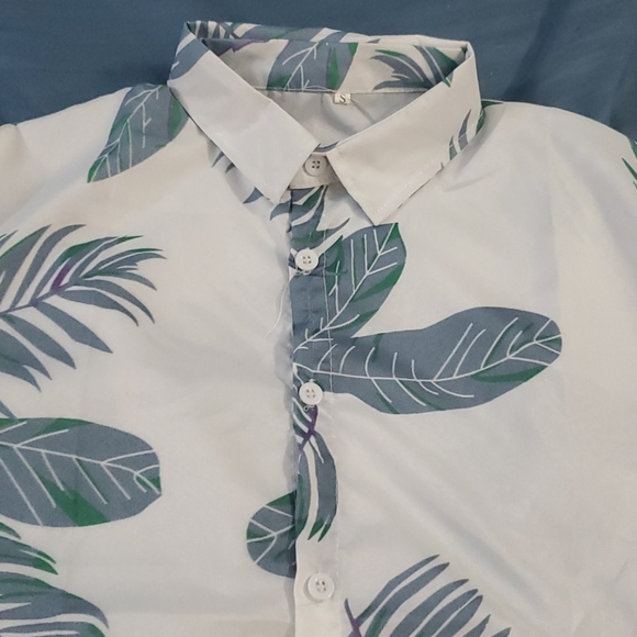 Vintage HAWAIIAN FLORAL SHIRT SLIM FIT SIZE S - Picture 7 of 8